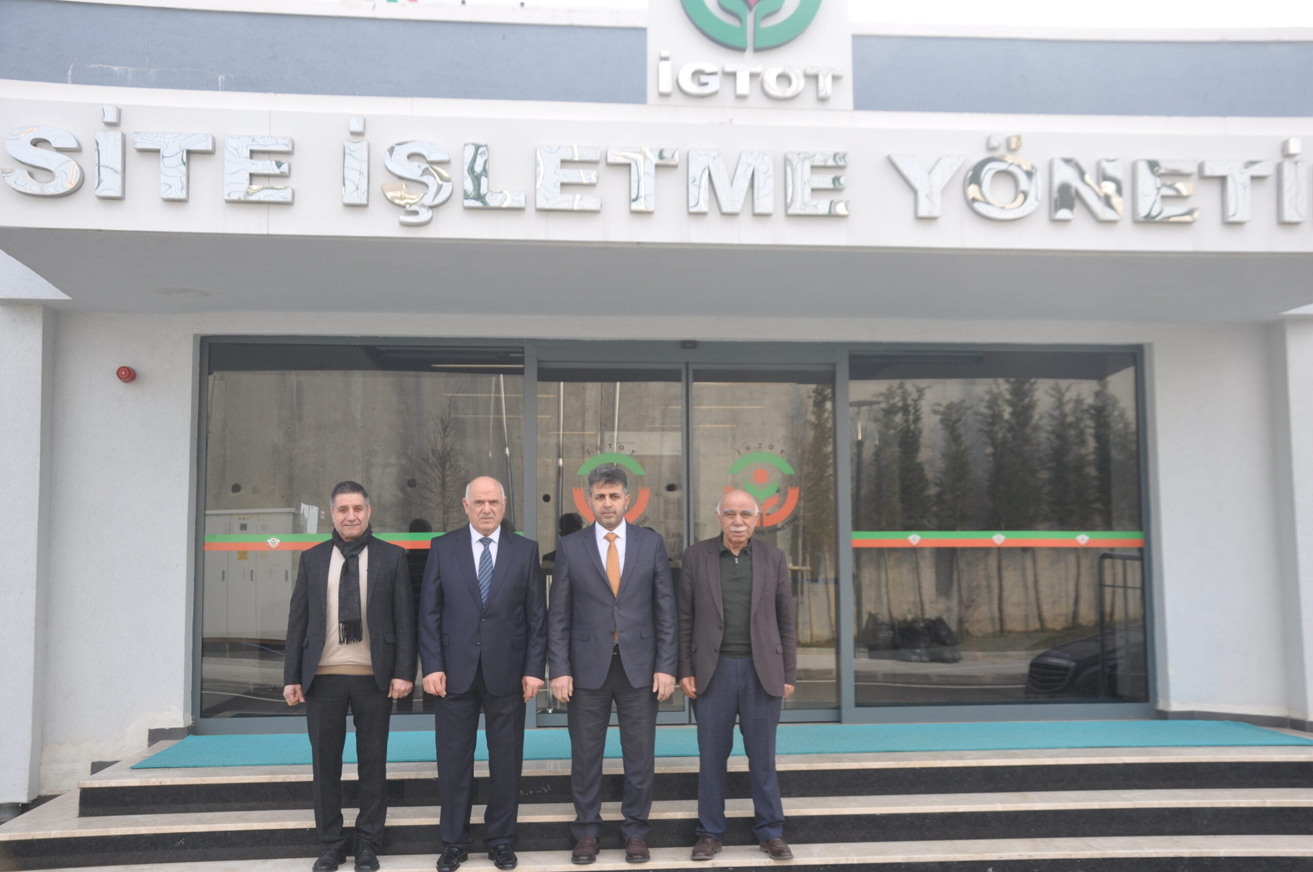 Ak Parti Bağcılar İlçe Başkanlığından İgtot Başkanı Mustafa Karlı’Ya Ziyaret